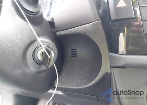 2015 Toyota Corolla L z USA, uszkodzony, nr VIN 2T1BURHE0FC445824